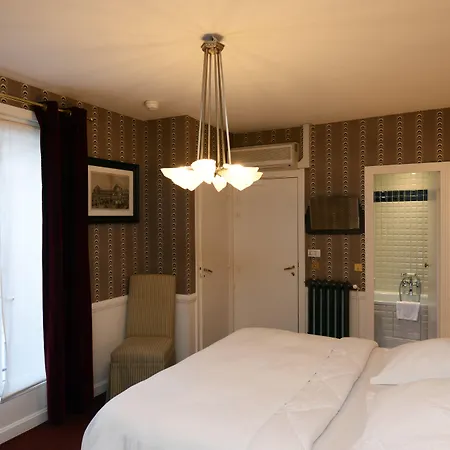 Hotel Le Cercle Tour Eiffel 3*
