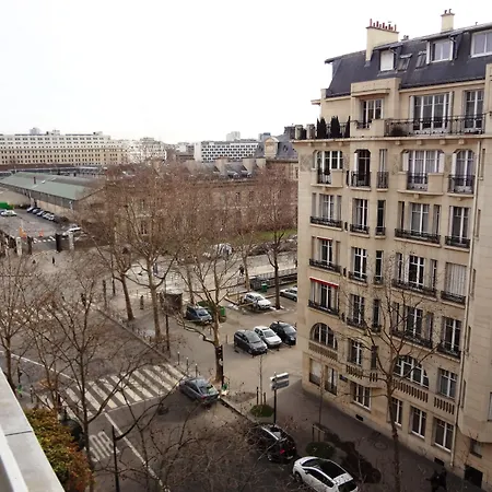 Le Cercle Tour Eiffel Hotel 3*