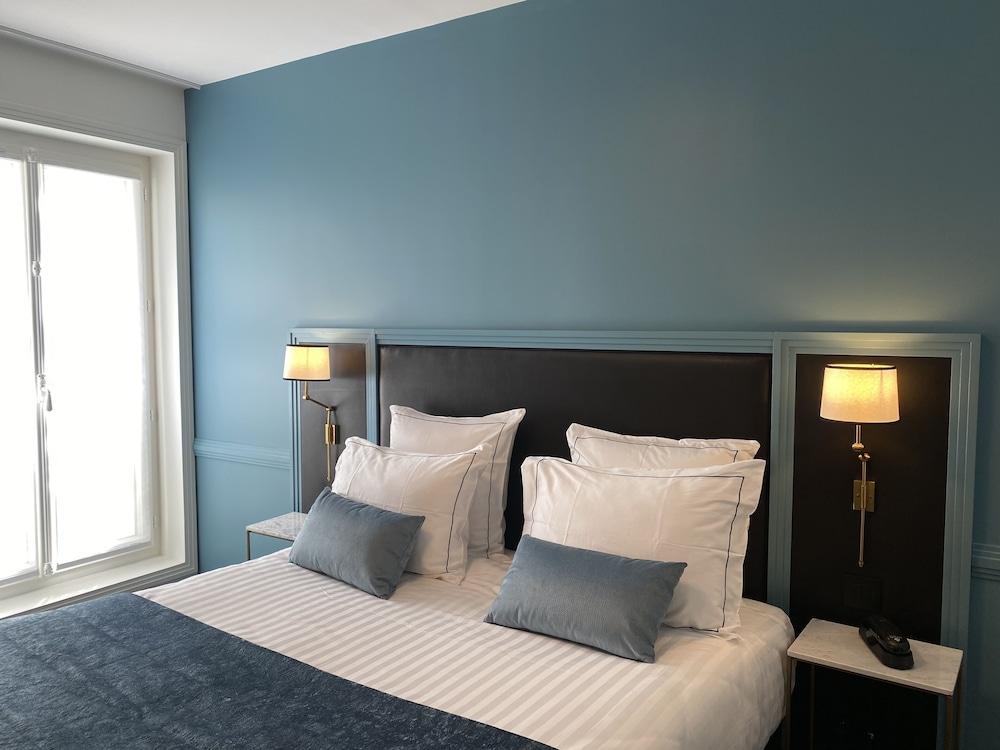 Hotel Le Cercle Tour Eiffel Parigi
