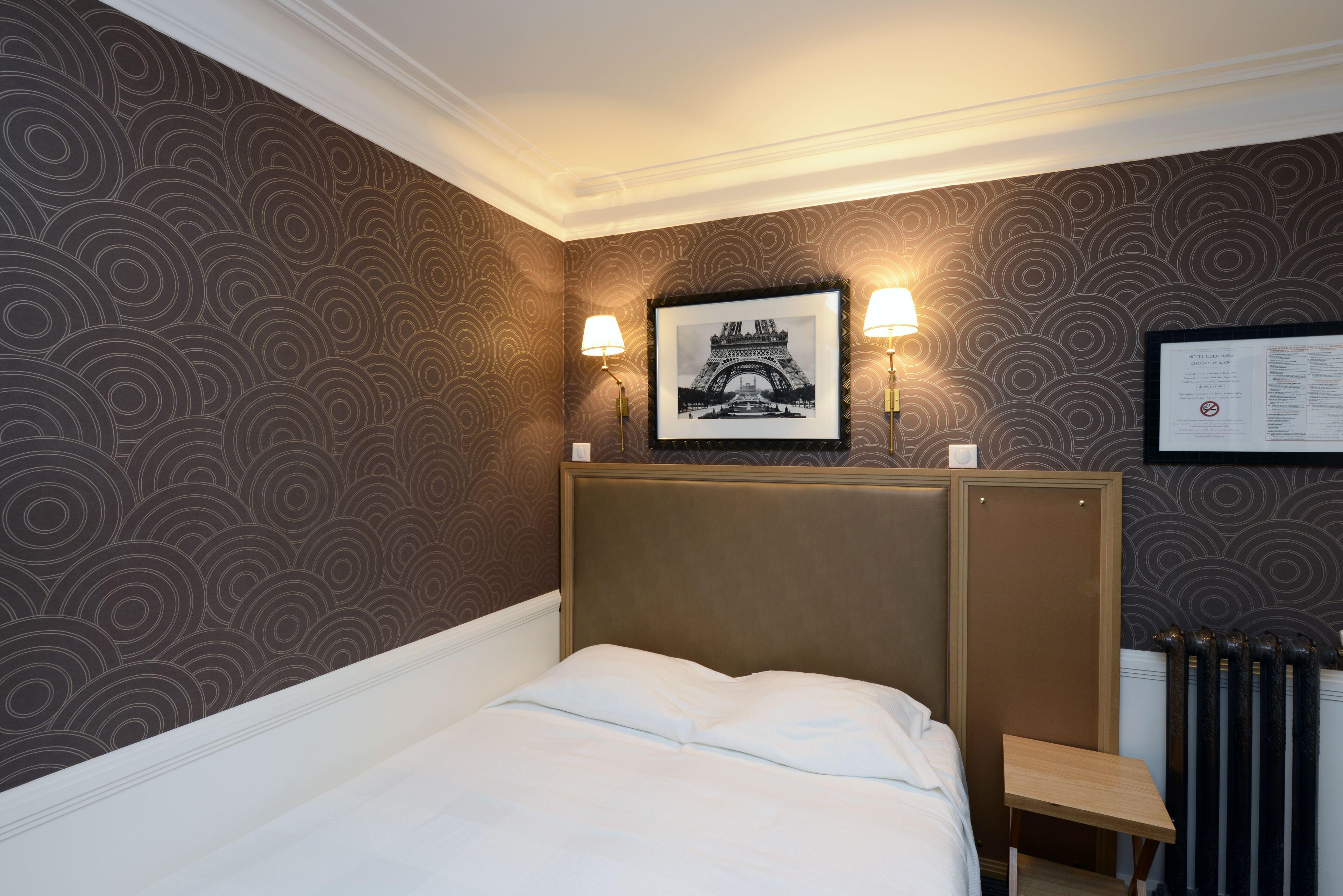 Le Cercle Tour Eiffel Hotel 3*